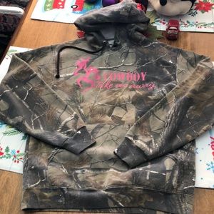 Camo sweatshirt